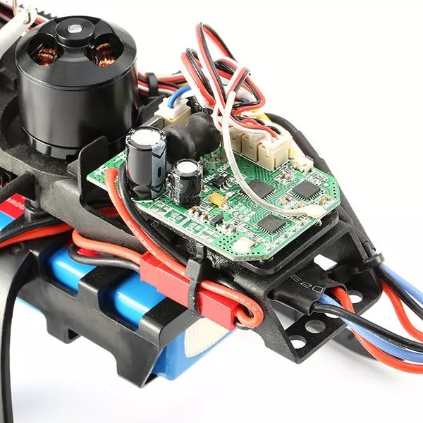 Brushless motor and li-po battery